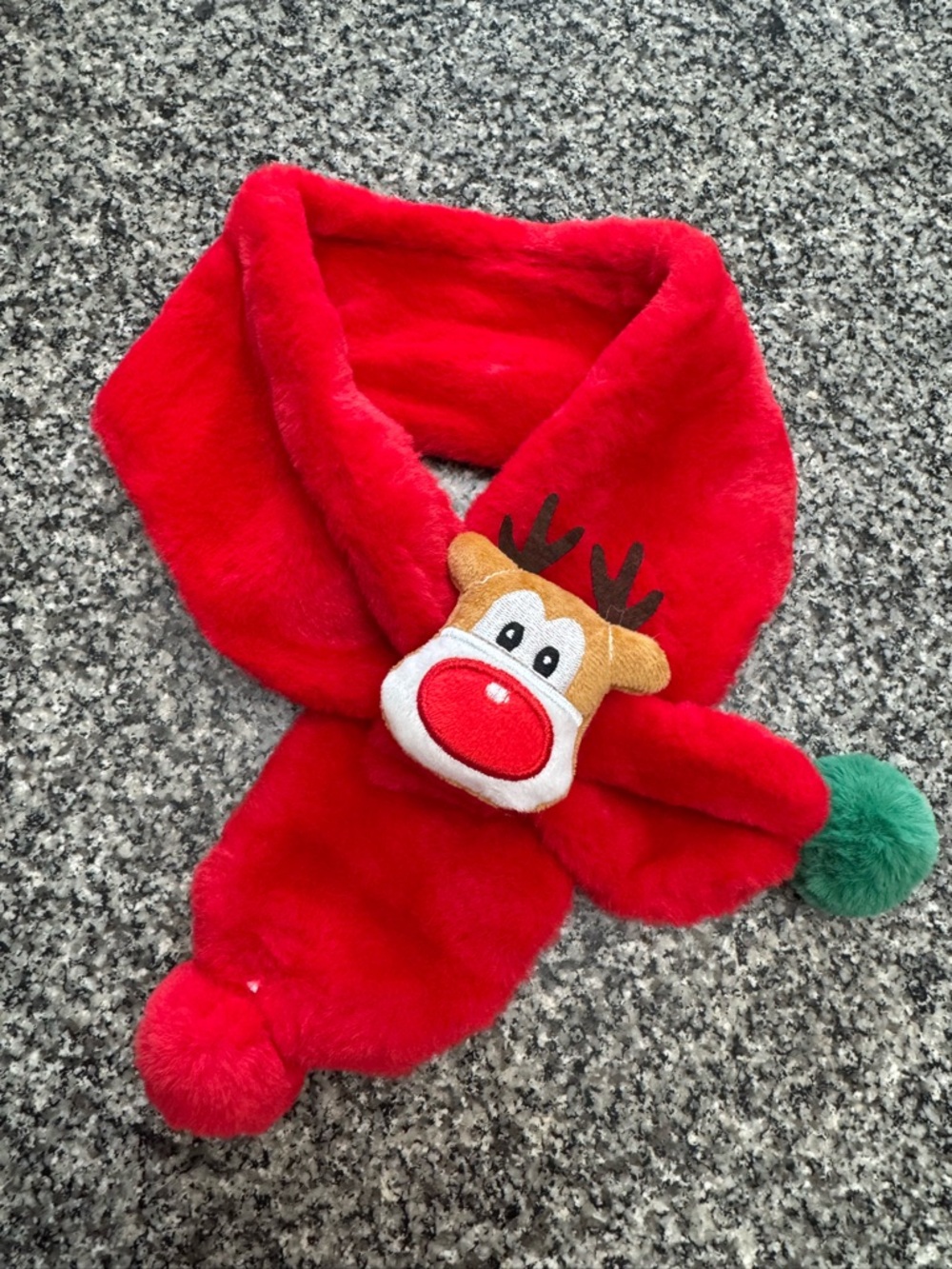 Red Plush Reindeer Kids Scarf - Cozy Holiday Toy Accessory